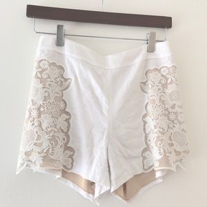 Alice + Olivia Lace Inset Linen Blend Shorts